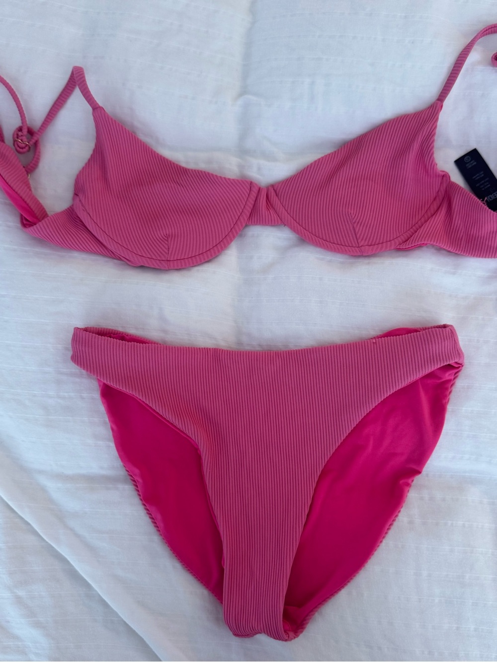 Beach riot Pink Camilla Ribbed Underwire Bikini Set